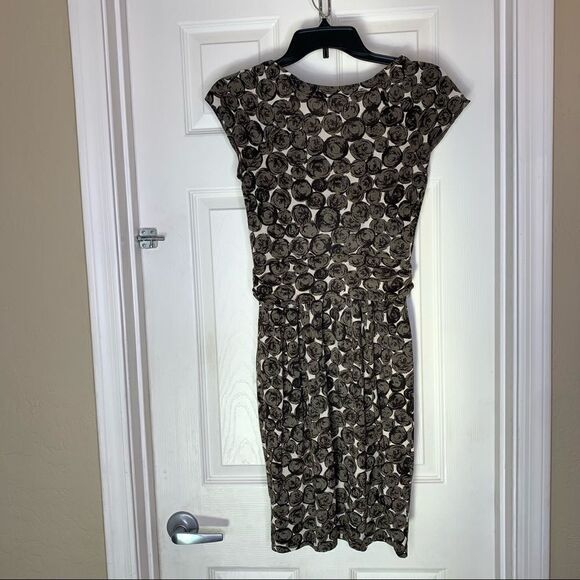 Banana Republic Scoop Neck Dress Size XS Charcoal Gray and Cream Color - Picture 5 of 10